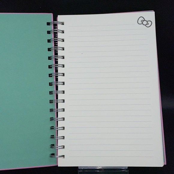 🎁Hello Kitty Stocking Stuffer Bundle - Picture 5 of 5